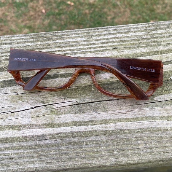 Kenneth Cole sunglasses frames 130 mm length rectangle - Picture 7 of 10